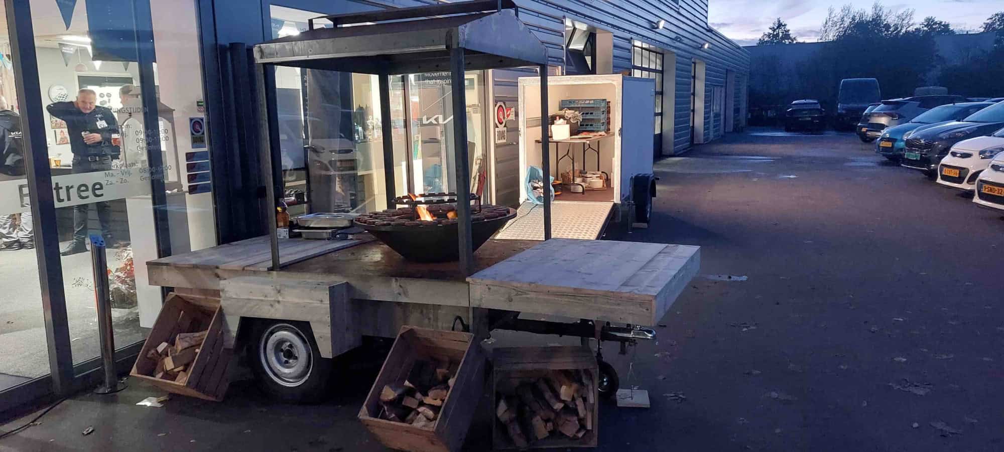 Te koop goedlopend cateringsbedrijf met bedrijfskeuken (huur)