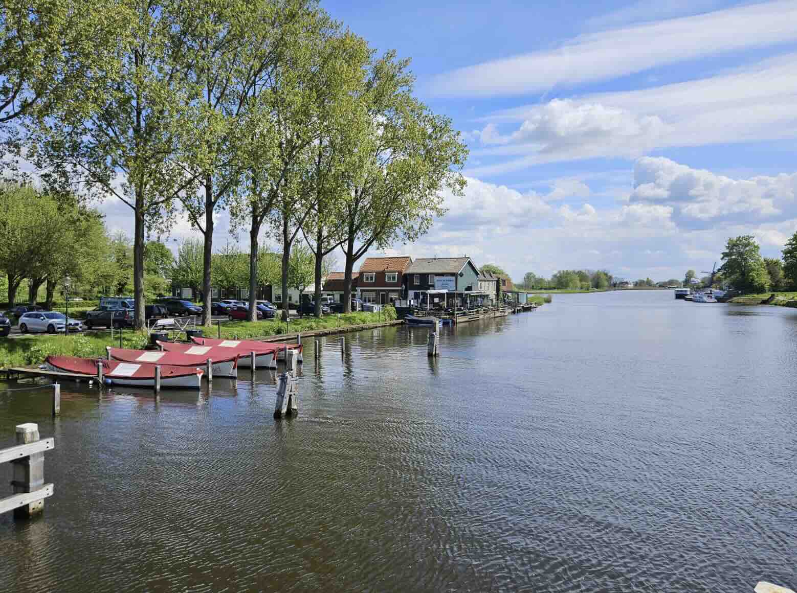 Te huur casco horecapand ligging aan de Vecht te Weesp onder de rook van Amsterdam
