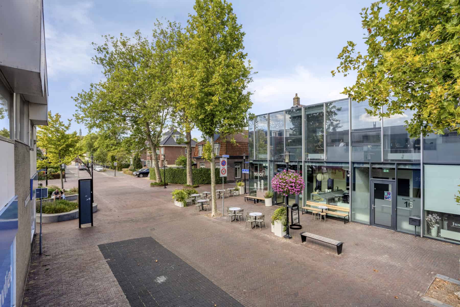 Lisse | ter overname moderne IJssalon op toplocatie in de Bollenstreek